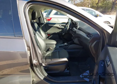 2022 Ford Escape Sel Plug-In Hybrid z USA, uszkodzony, nr VIN 1FMCU0KZ4NUB93553